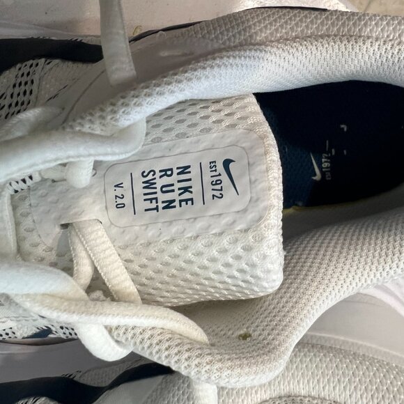 Nike Nuevo Run Swift 2 CU3517-101 Mens White Mesh Athletic Running Shoes - Picture 5 of 9